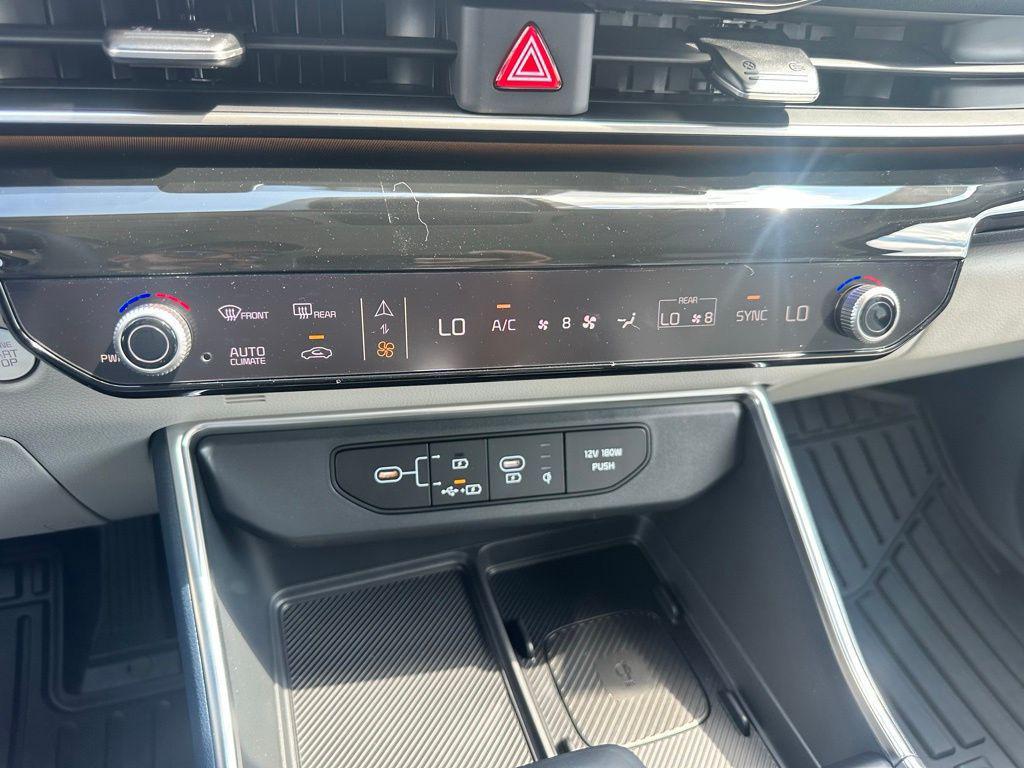 new 2026 Kia Carnival car, priced at $48,524