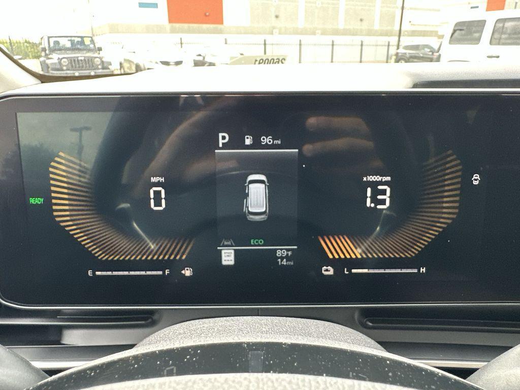 new 2026 Kia Carnival Hybrid car, priced at $38,662