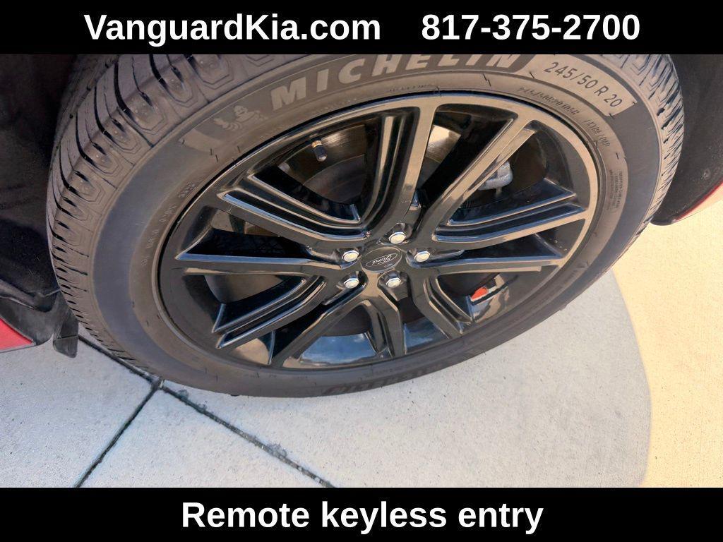 used 2022 Ford Edge car, priced at $24,995