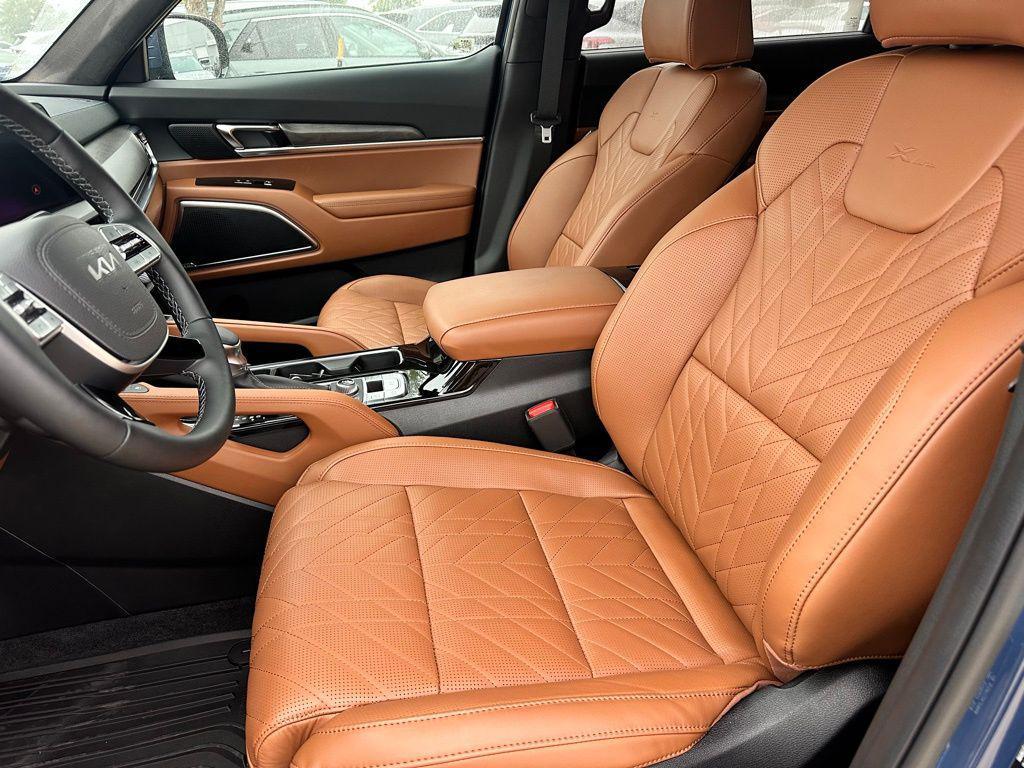 new 2025 Kia Telluride car, priced at $43,644