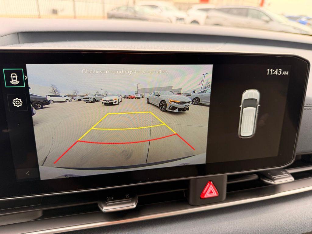 new 2026 Kia Carnival Hybrid car, priced at $40,340