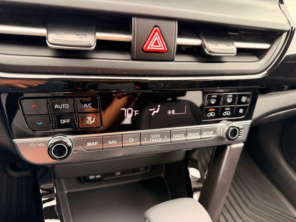 new 2026 Kia Seltos car, priced at $25,221