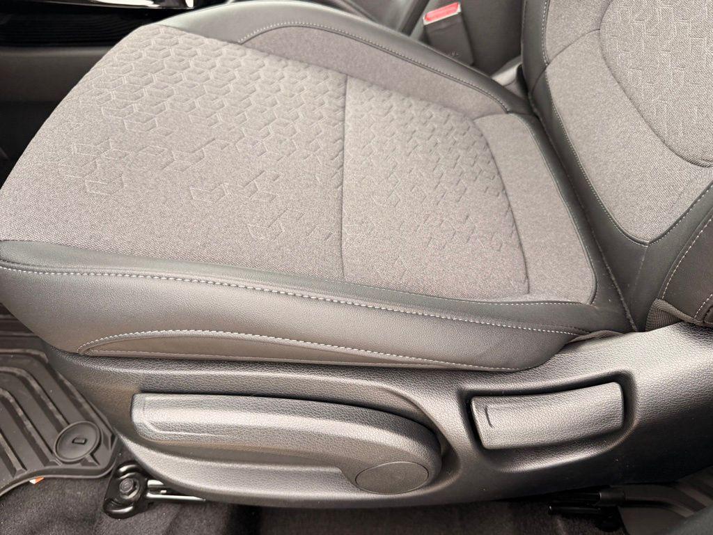 new 2026 Kia Seltos car, priced at $25,221