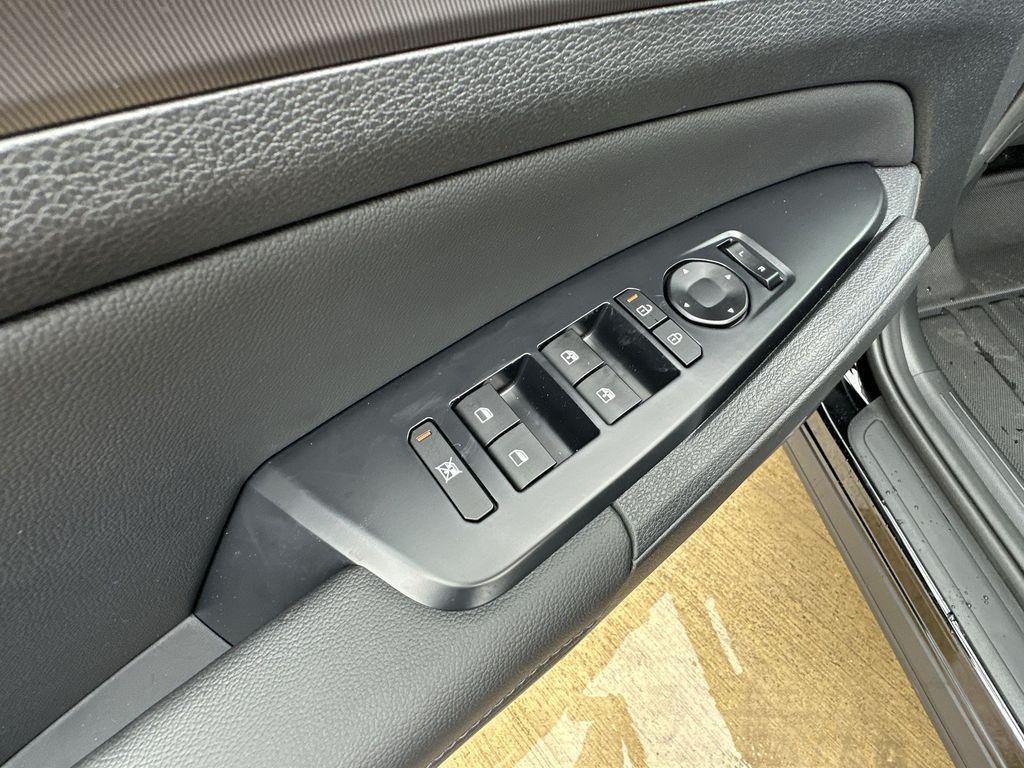 new 2026 Kia Sportage car, priced at $29,741