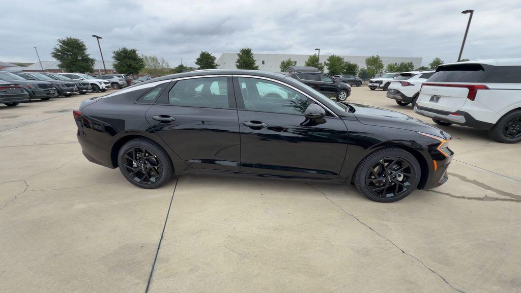 new 2026 Kia K5 car, priced at $29,328