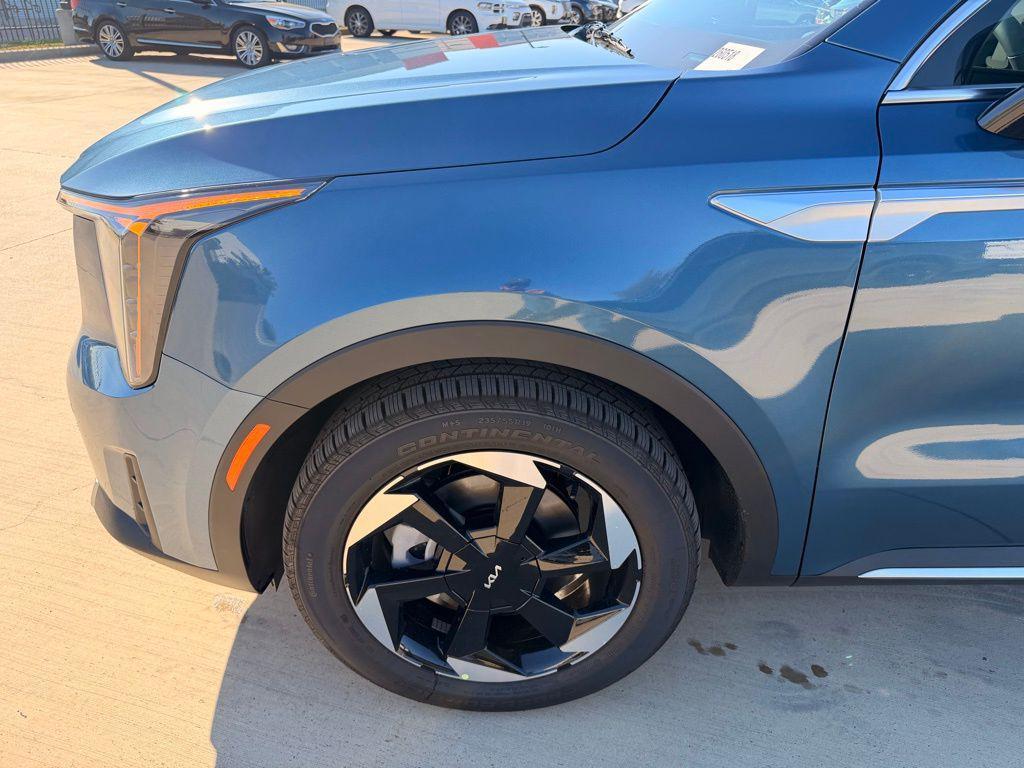new 2026 Kia Sorento Plug-In Hybrid car, priced at $47,247