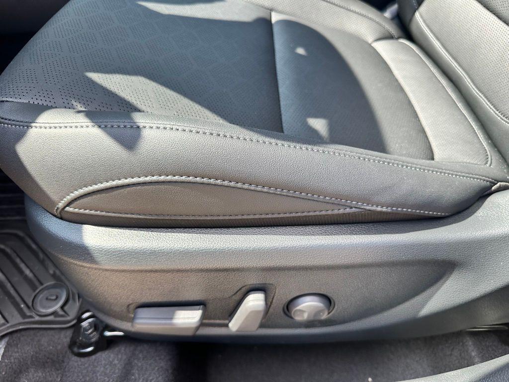 new 2026 Kia Seltos car, priced at $28,259