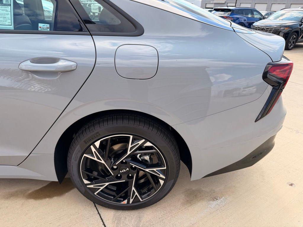 new 2026 Kia K5 car, priced at $28,351