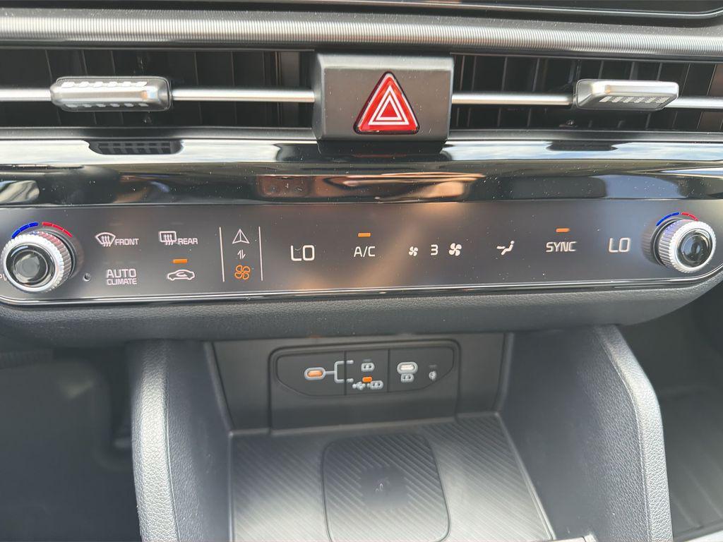 new 2026 Kia Sportage car, priced at $30,653