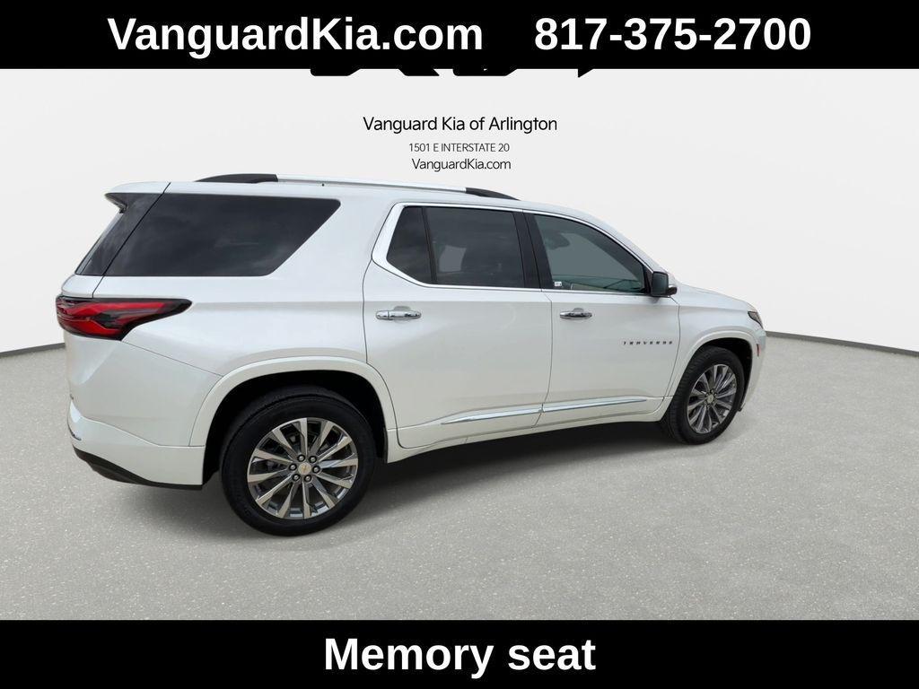 used 2023 Chevrolet Traverse car, priced at $33,950