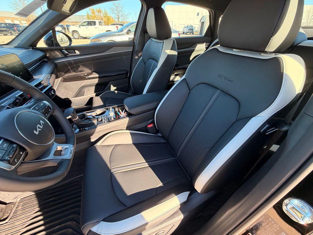 new 2026 Kia K5 car, priced at $27,313