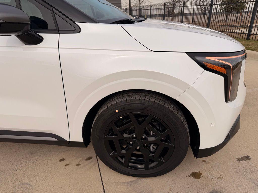 new 2026 Kia Carnival Hybrid car, priced at $47,384