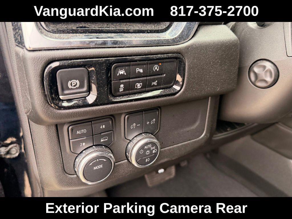 used 2025 GMC Yukon car, priced at $62,995