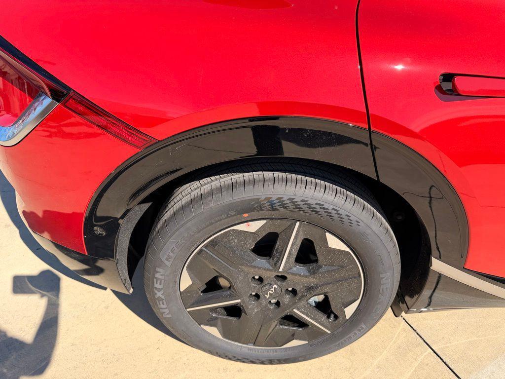 new 2025 Kia EV6 car, priced at $42,691