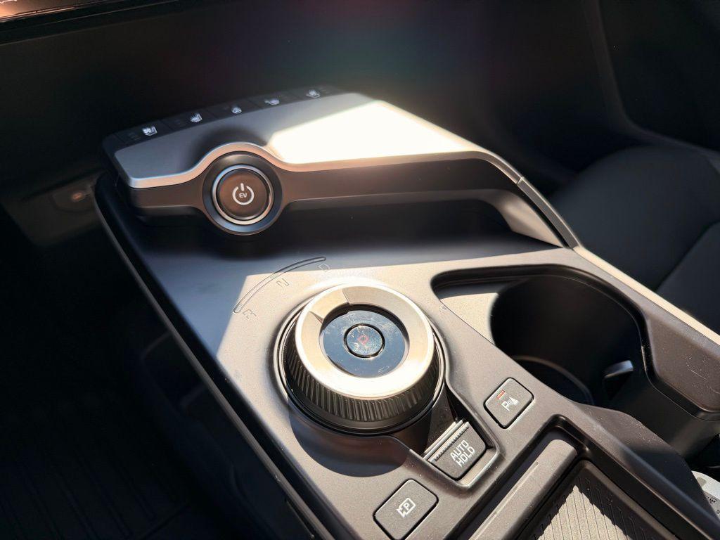 new 2025 Kia EV6 car, priced at $42,691