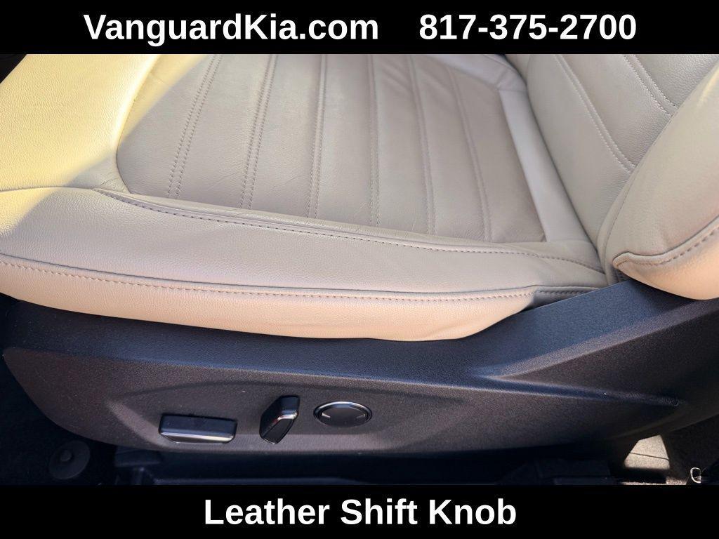 used 2016 Ford Edge car, priced at $12,995