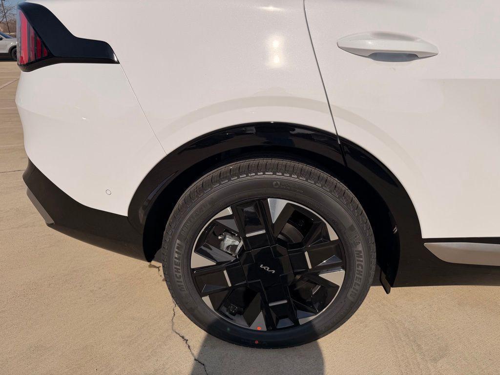 new 2026 Kia Sportage car, priced at $32,980