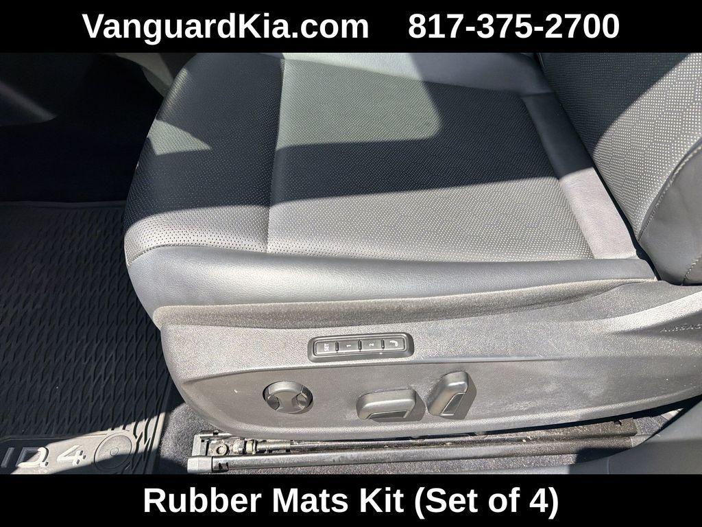 used 2021 Volkswagen ID.4 car, priced at $18,450