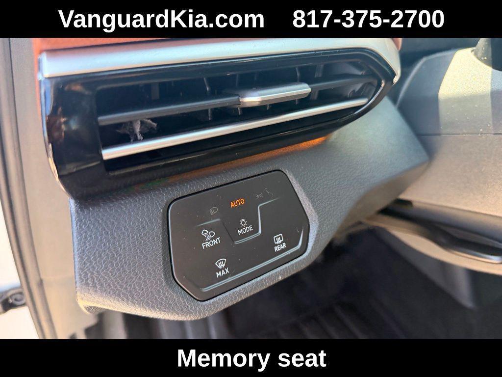 used 2021 Volkswagen ID.4 car, priced at $17,995