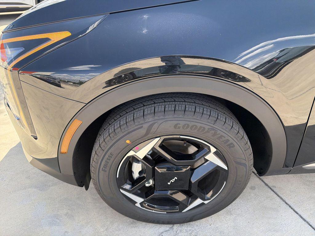 new 2026 Kia Sportage Hybrid car, priced at $33,631
