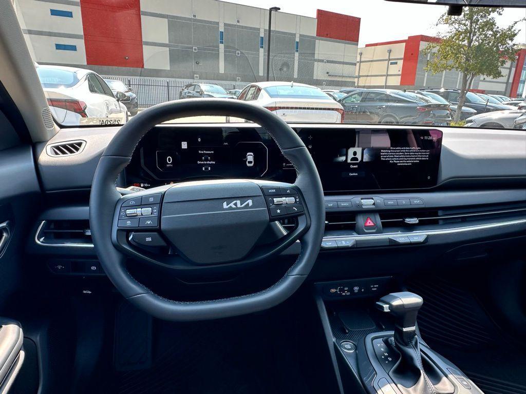 new 2025 Kia K4 car, priced at $21,825