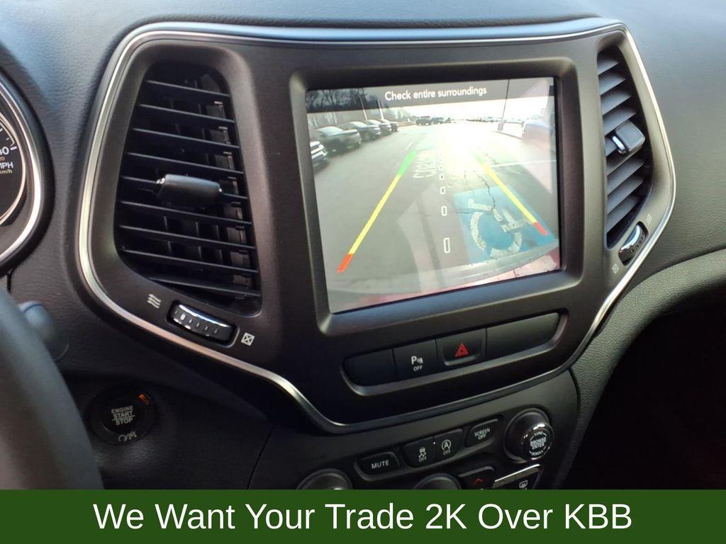 used 2020 Jeep Cherokee car, priced at $29,213