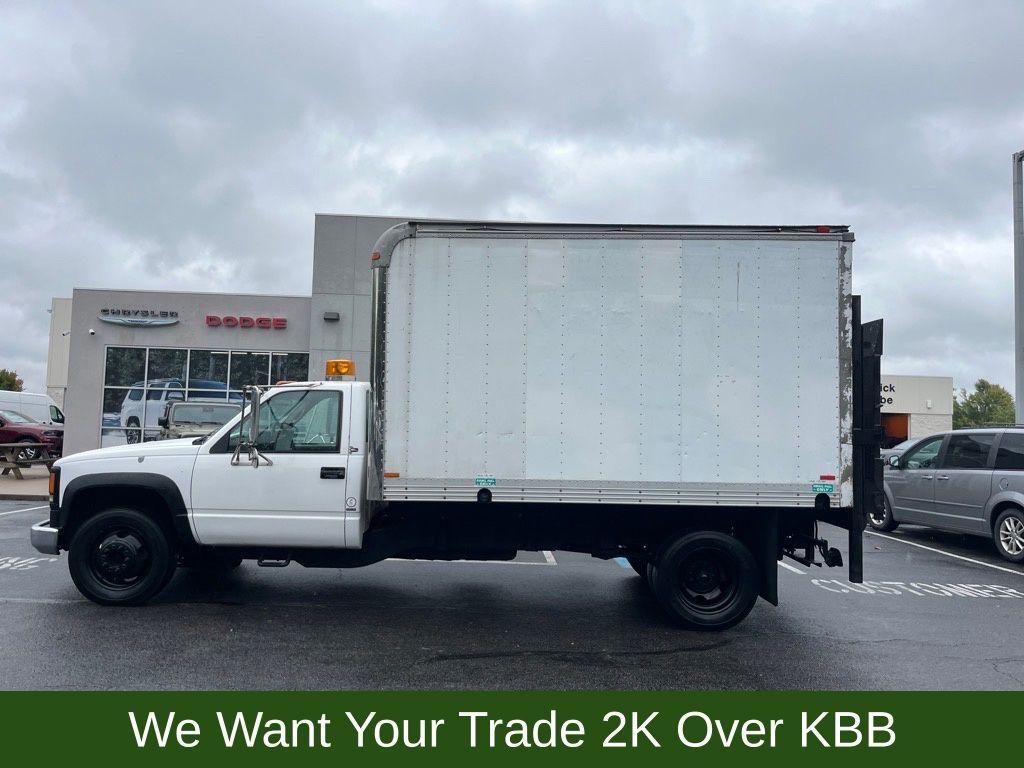 used 1999 GMC Savana 3500 car, priced at $5,800