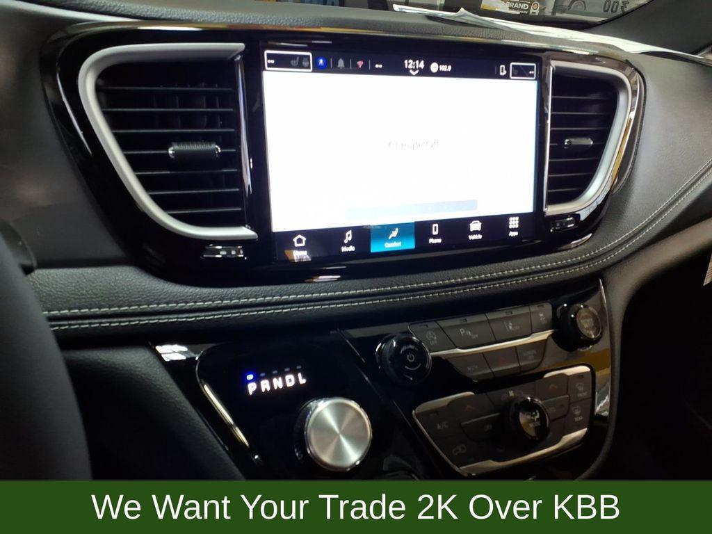 new 2026 Chrysler Pacifica car, priced at $46,900