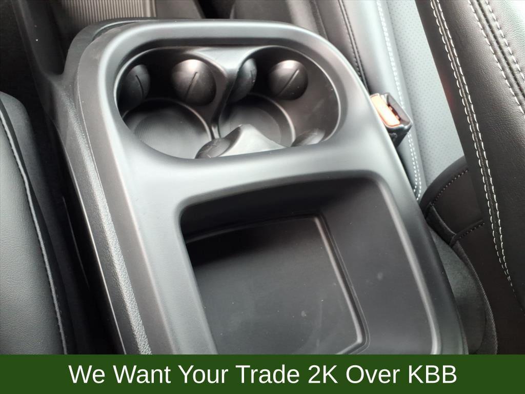 new 2026 Chrysler Pacifica car, priced at $44,344