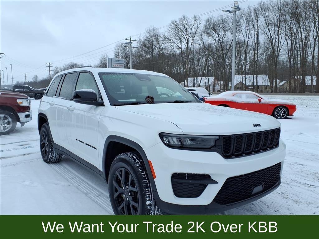 used 2024 Jeep Grand Cherokee car, priced at $32,623