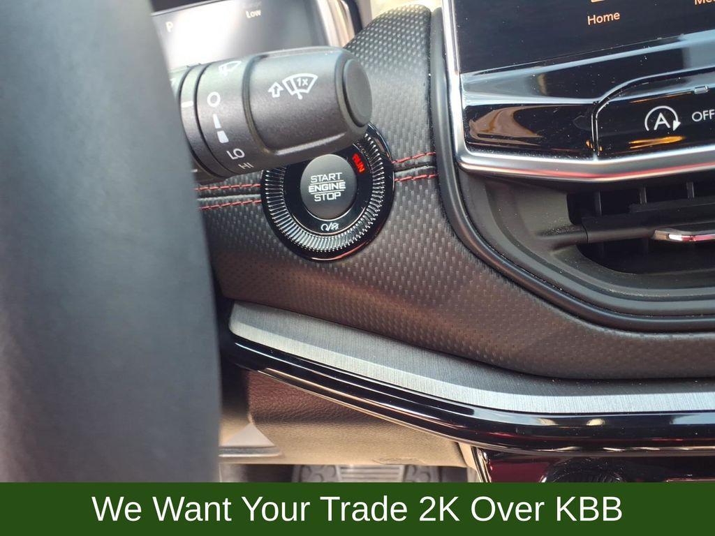 used 2025 Jeep Compass car, priced at $28,589