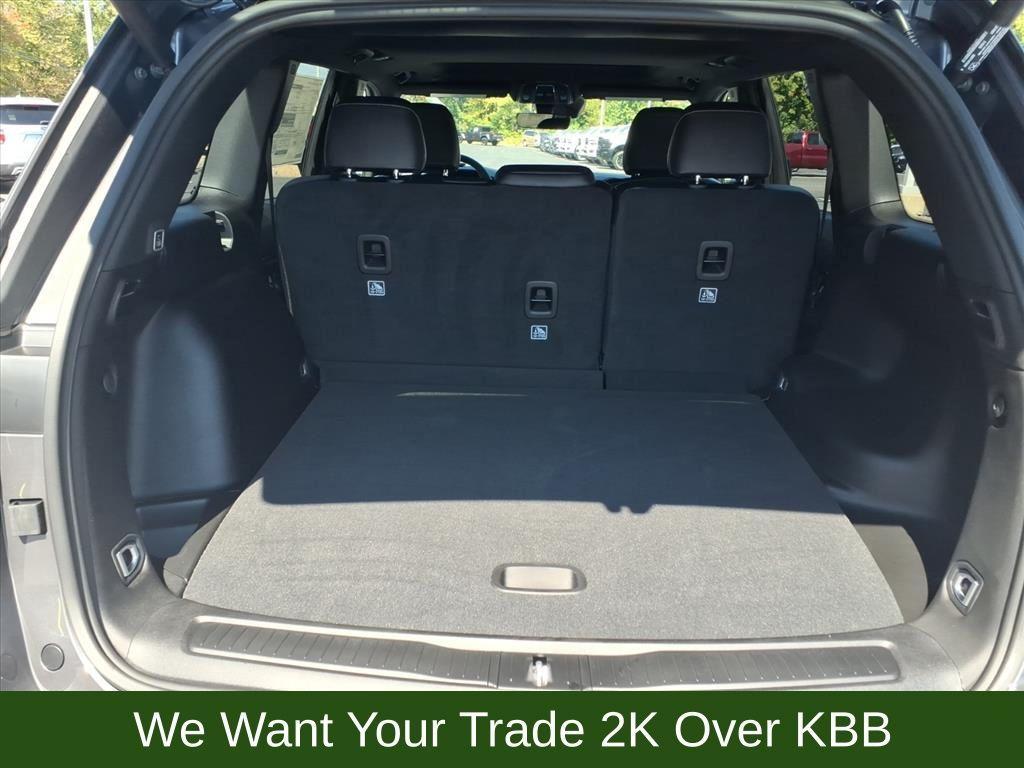 new 2025 Jeep Grand Cherokee car, priced at $36,922