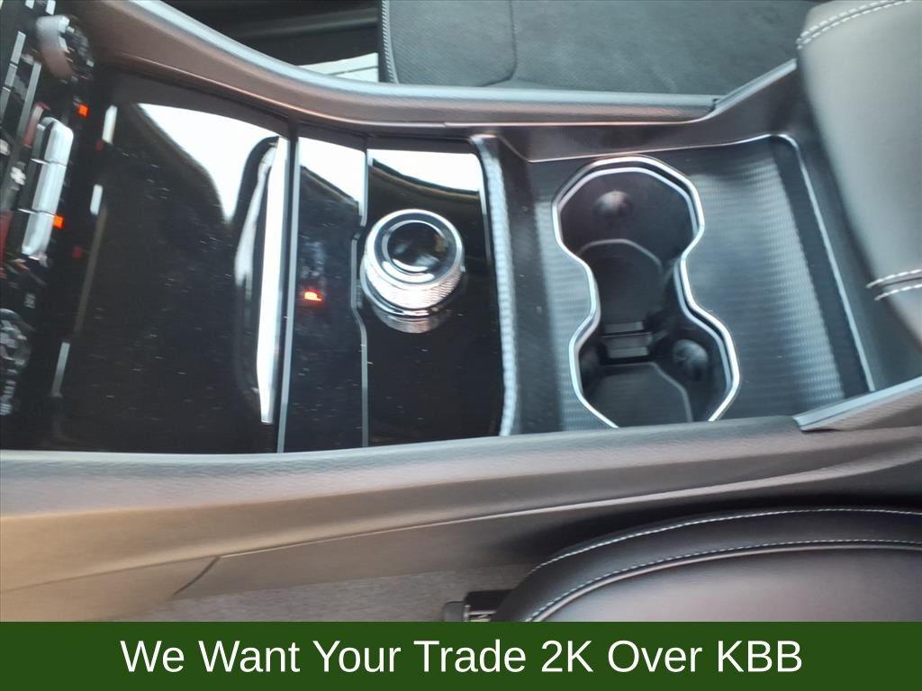 new 2025 Jeep Grand Cherokee car, priced at $36,922