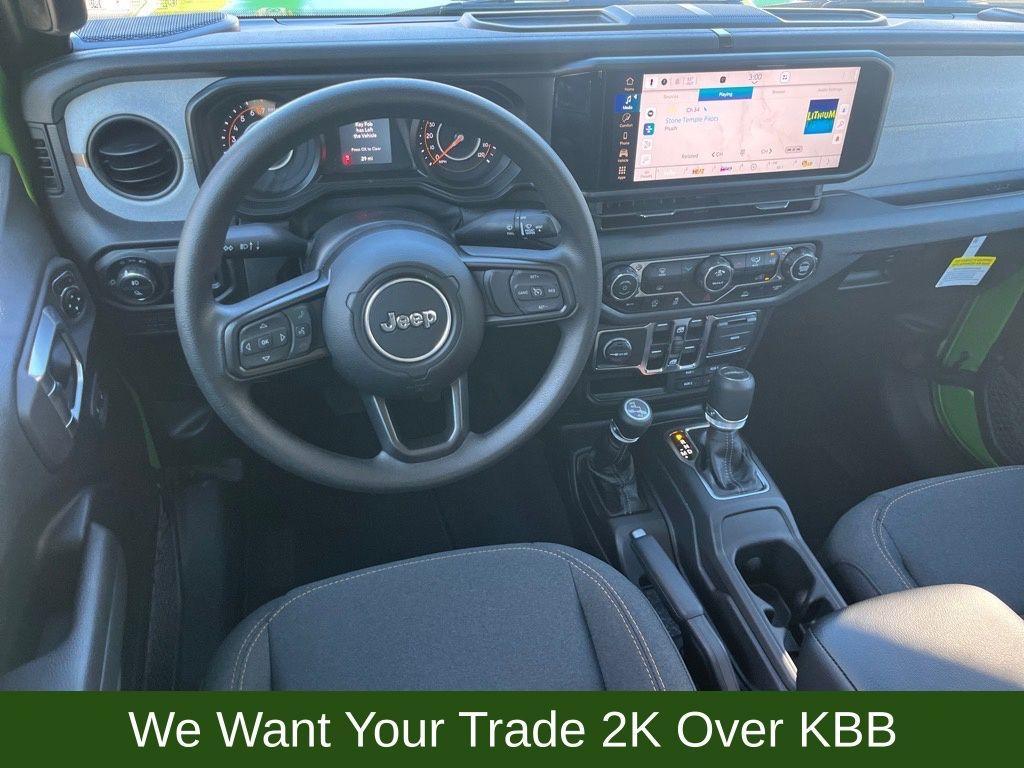 new 2025 Jeep Gladiator car, priced at $42,890