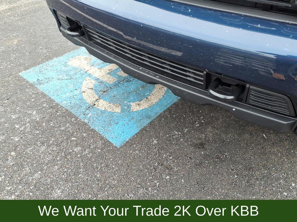 used 2022 Chevrolet Silverado 2500 car, priced at $50,764