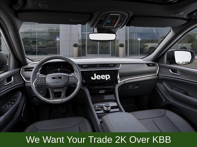 new 2026 Jeep Grand Cherokee car, priced at $48,019