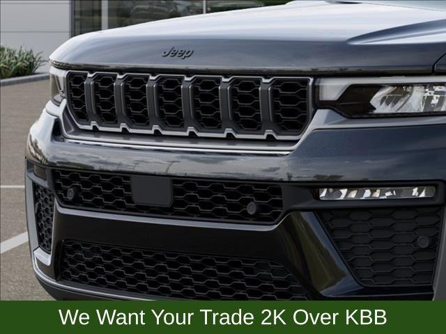 new 2026 Jeep Grand Cherokee car, priced at $48,019