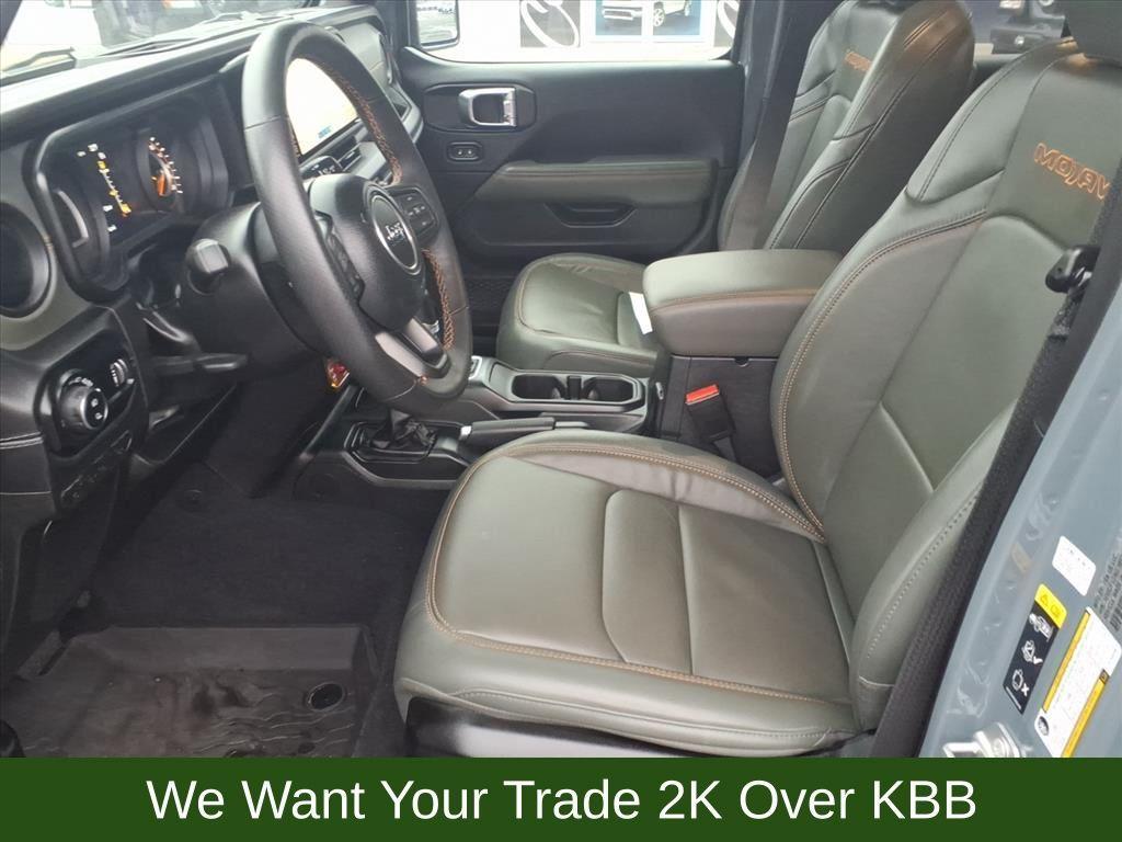 used 2025 Jeep Gladiator car, priced at $53,435