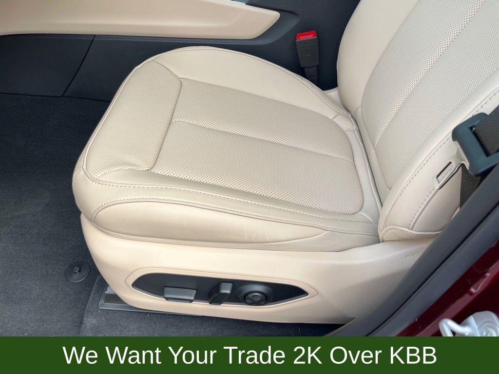 new 2025 Jeep Grand Cherokee car, priced at $48,514