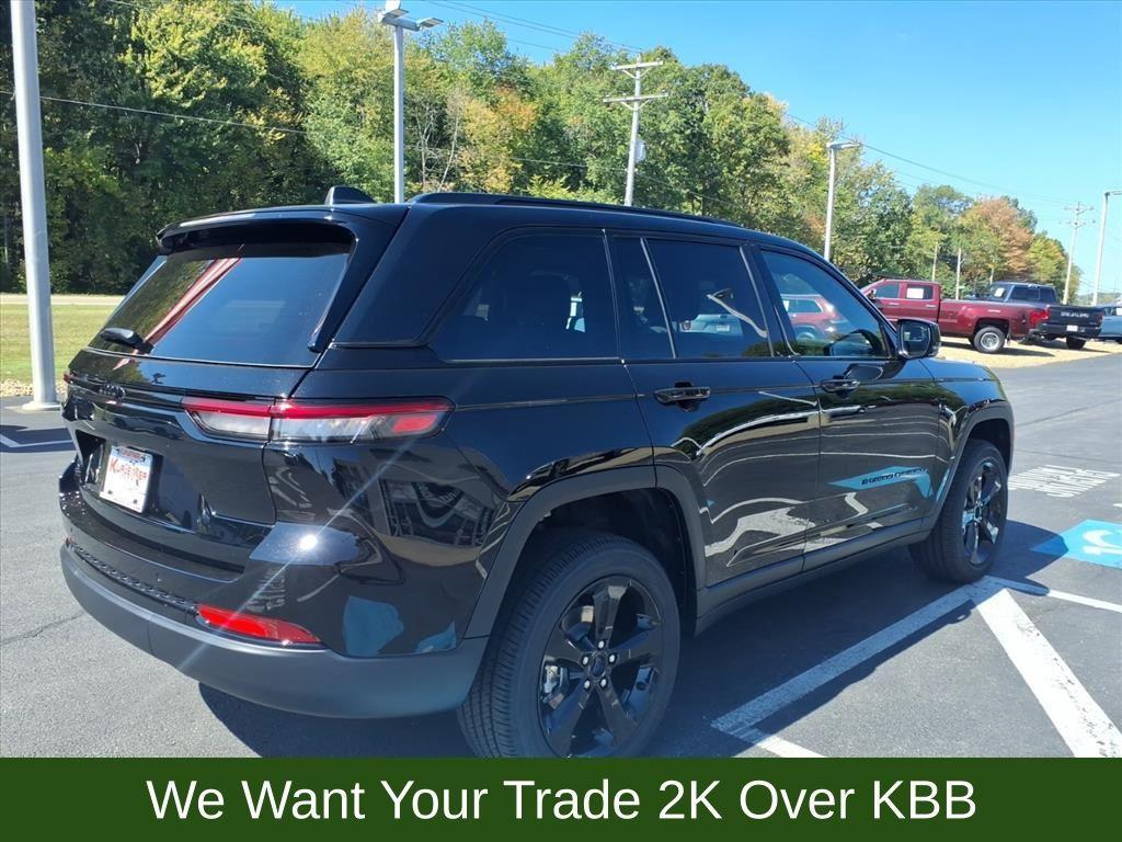 new 2025 Jeep Grand Cherokee car, priced at $36,922
