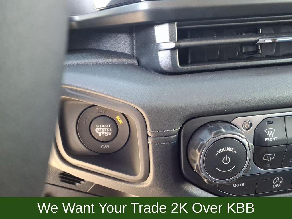 new 2026 Jeep Wrangler car, priced at $51,432