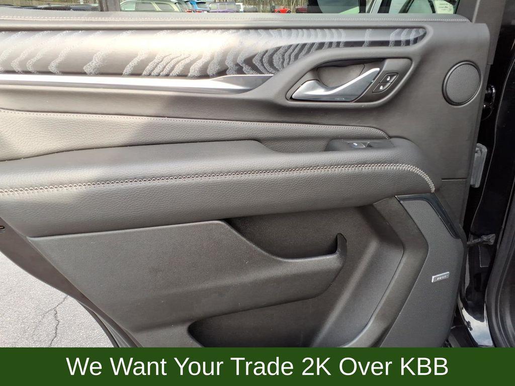 used 2022 GMC Yukon car, priced at $51,827