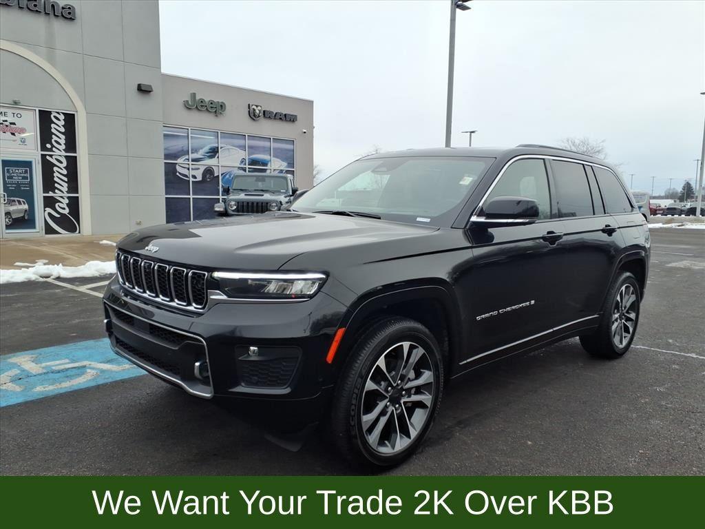 used 2025 Jeep Grand Cherokee car, priced at $49,497