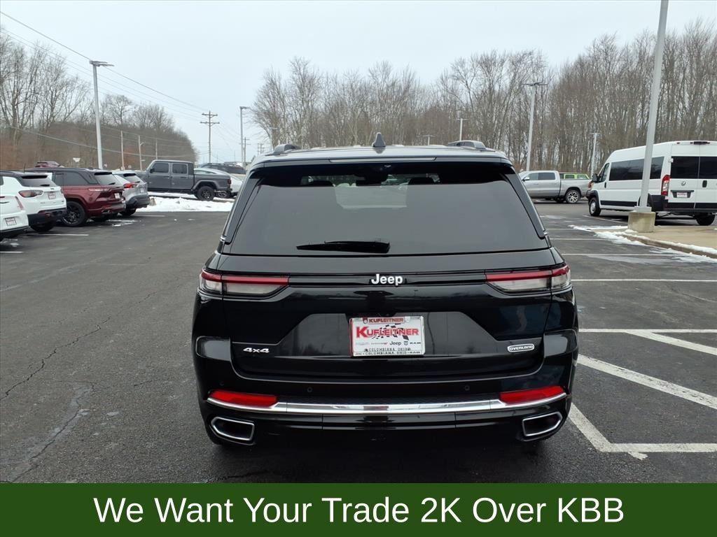 used 2025 Jeep Grand Cherokee car, priced at $49,497