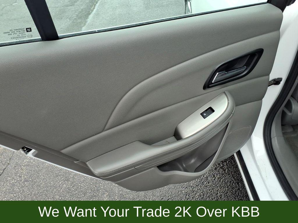 used 2014 Chevrolet Malibu car, priced at $13,914