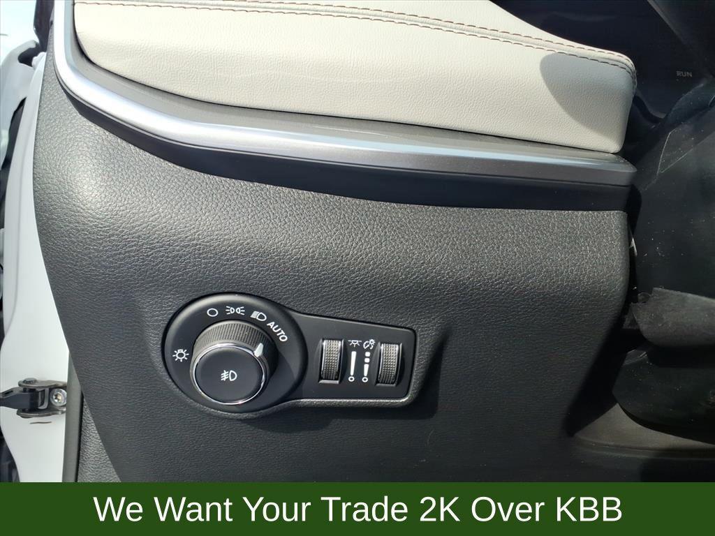 new 2026 Jeep Compass car, priced at $32,833