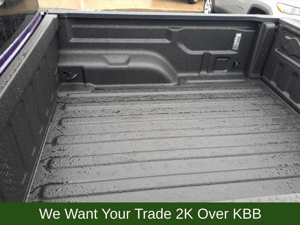 new 2026 Jeep Gladiator car, priced at $49,633