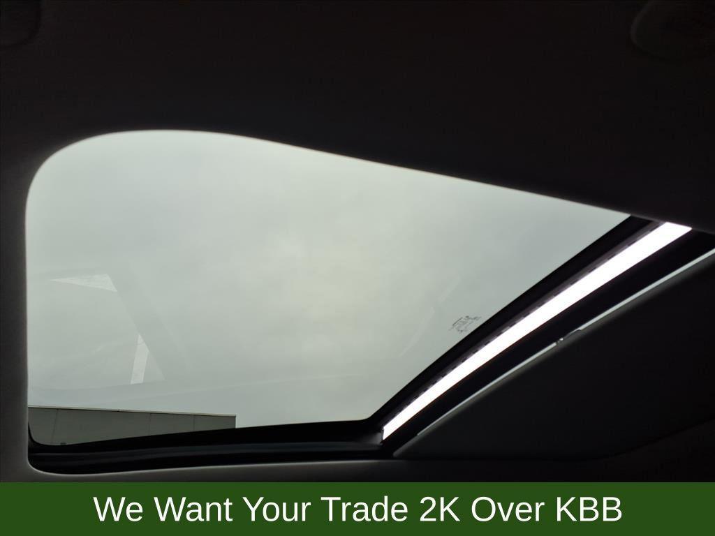 used 2022 Jeep Grand Cherokee L car, priced at $30,771