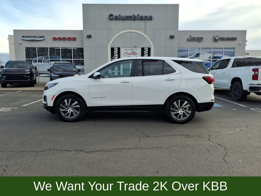 used 2023 Chevrolet Equinox car, priced at $27,527