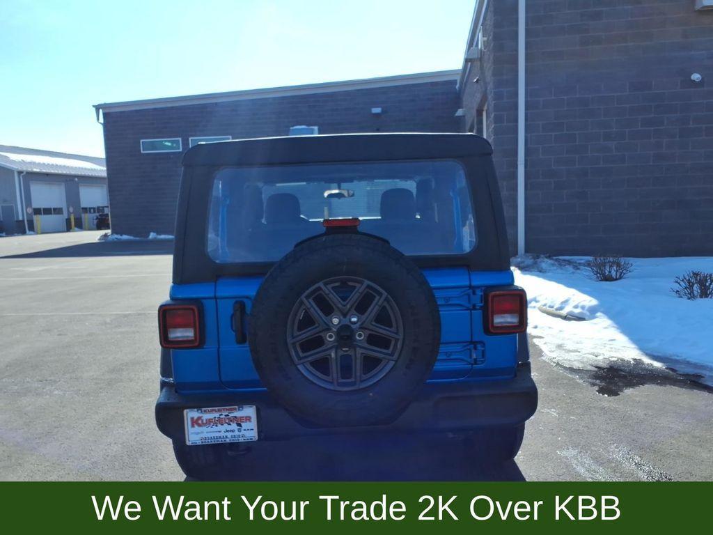 new 2026 Jeep Wrangler car, priced at $36,129